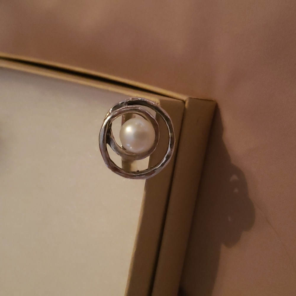 Grace and Heart Size 7 Pearl Ring